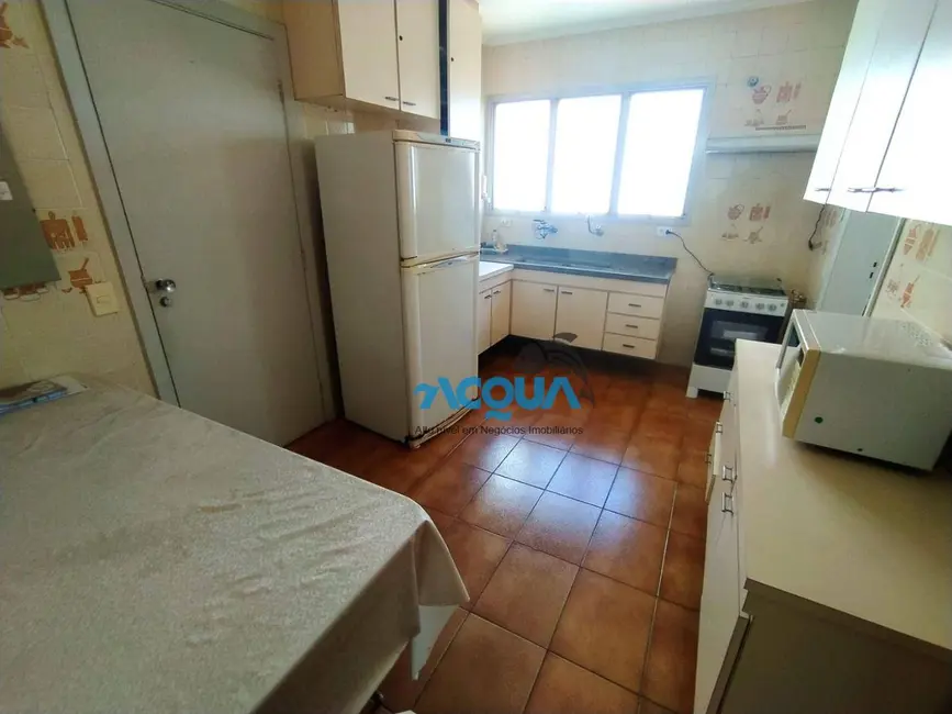 Cobertura com 4 quartos à venda, 200m2 em Guaruja - SP - imagem 8 Foto 8 de Cobertura com 4 quartos à venda, 200m2 em Guaruja - SP