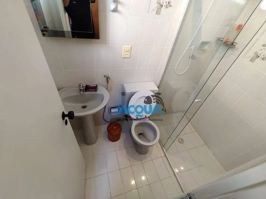 Foto 8 de Apartamento com 3 quartos à venda, 87m2 em Guaruja - SP
