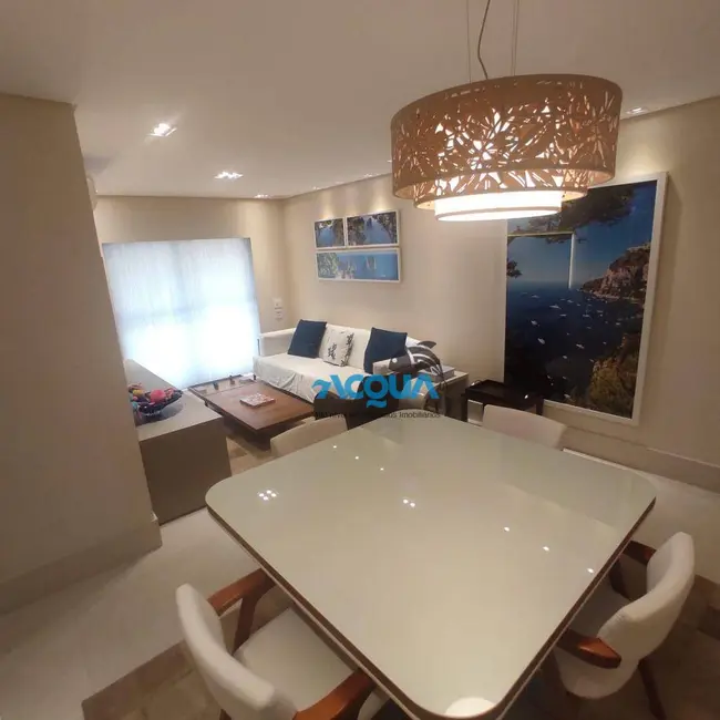 Foto 3 de Apartamento com 2 quartos à venda, 86m2 em Guaruja - SP