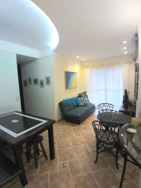 Foto 2 de Apartamento com 2 quartos à venda, 69m2 em Guaruja - SP