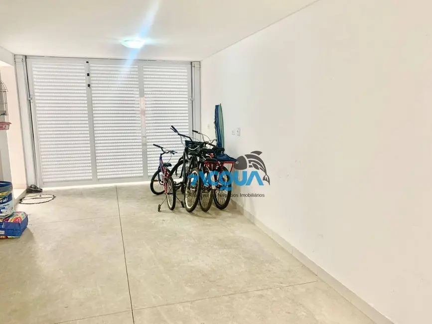 Sobrado com 2 quartos à venda, 69m2 em Guaruja - SP - imagem 6 Foto 6 de Sobrado com 2 quartos à venda, 69m2 em Guaruja - SP