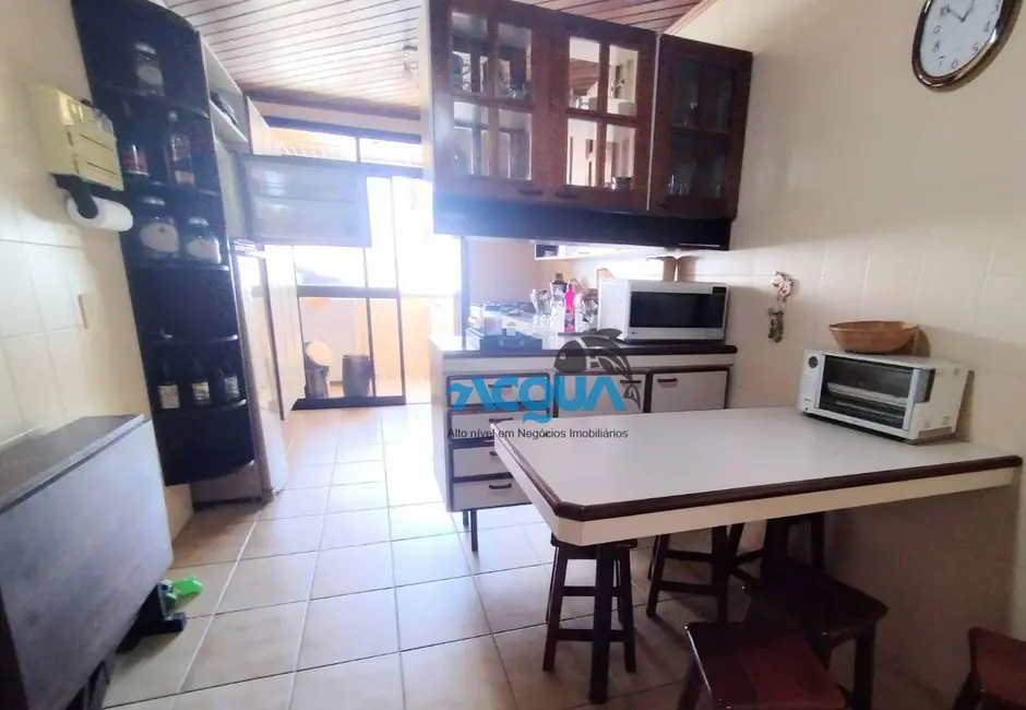 Apartamento com 4 quartos à venda, 150m2 em Guaruja - SP - imagem 2 Foto 2 de Apartamento com 4 quartos à venda, 150m2 em Guaruja - SP