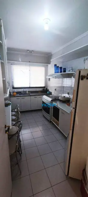 Cobertura com 3 quartos à venda, 150m2 em Guaruja - SP - imagem 2 Foto 2 de Cobertura com 3 quartos à venda, 150m2 em Guaruja - SP