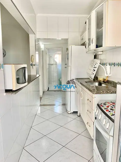Foto 4 de Apartamento com 1 quarto à venda, 48m2 em Guaruja - SP