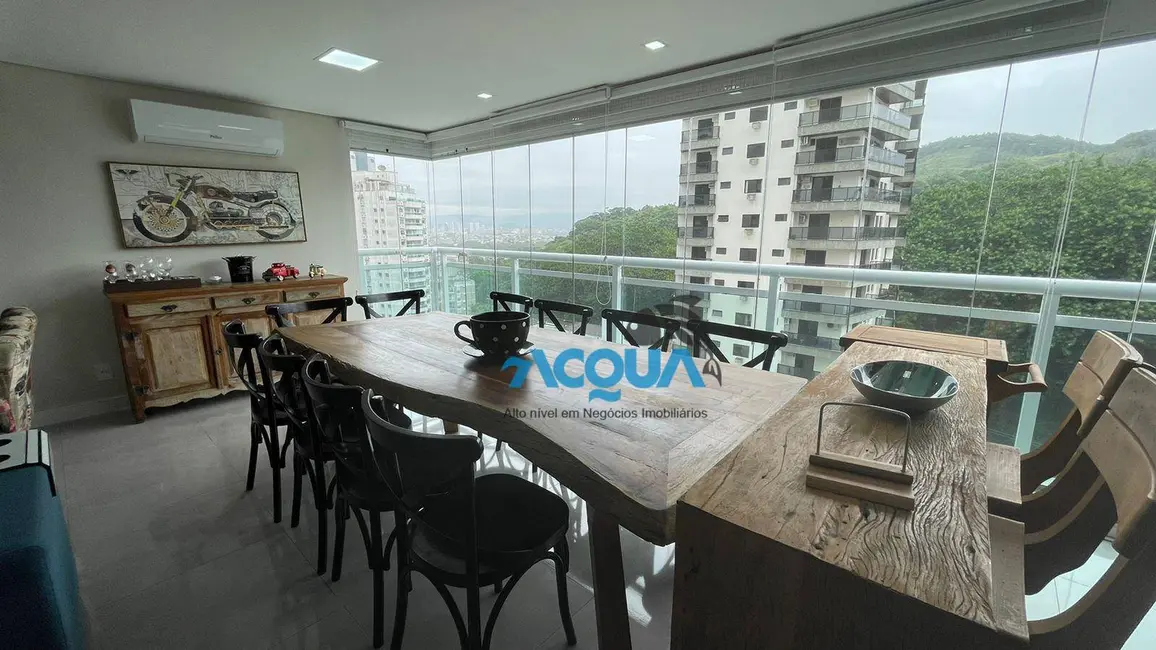 Foto 3 de Apartamento com 3 quartos à venda, 134m2 em Vila Luis Antônio, Guaruja - SP