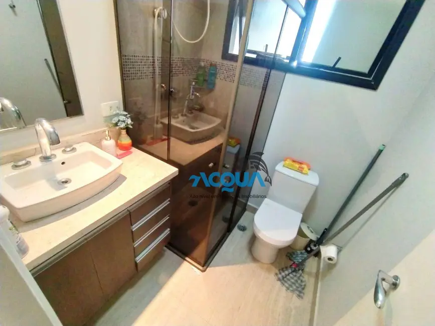 Foto 4 de Apartamento com 1 quarto à venda, 70m2 em Guaruja - SP