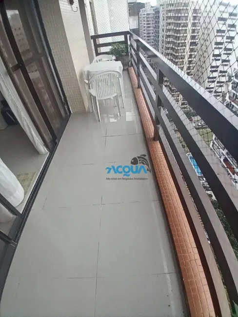 Foto 4 de Apartamento com 3 quartos à venda, 170m2 em Guaruja - SP