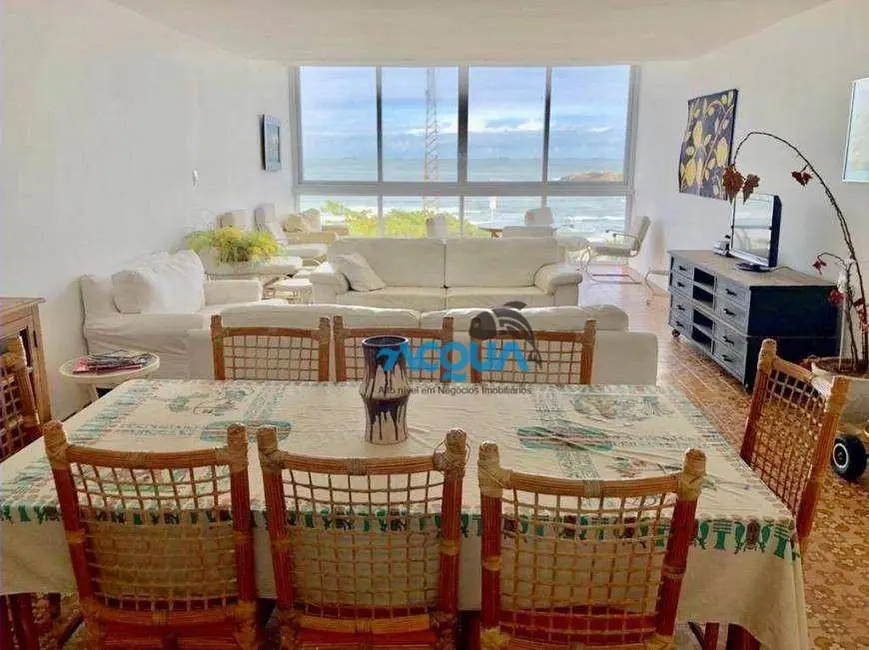 Apartamento com 4 quartos à venda, 210m2 em Guaruja - SP - imagem 3 Foto 3 de Apartamento com 4 quartos à venda, 210m2 em Guaruja - SP