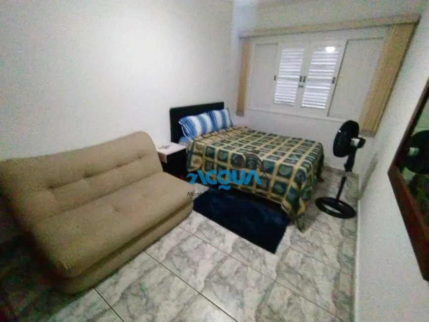 Foto 4 de Apartamento com 1 quarto à venda, 70m2 em Jardim Três Marias, Guaruja - SP