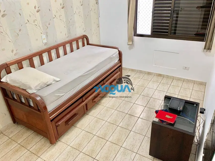 Foto 6 de Apartamento com 3 quartos à venda, 110m2 em Vila Alzira, Guaruja - SP