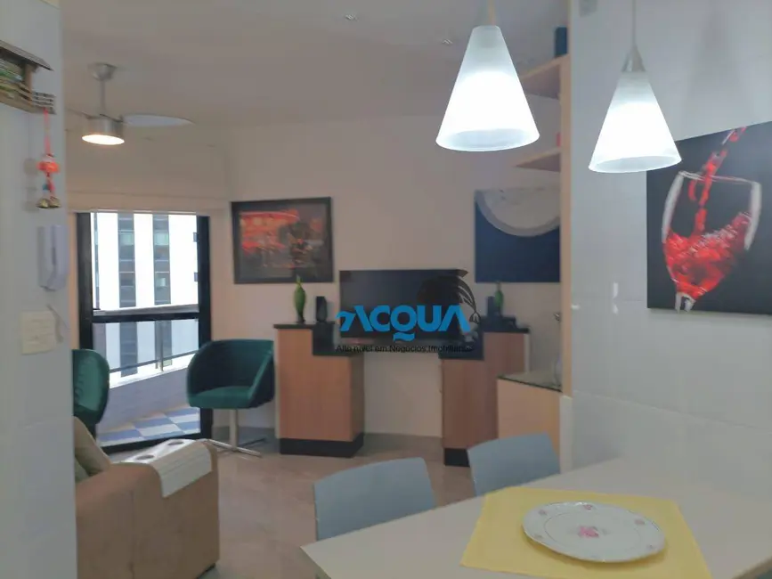 Foto 2 de Apartamento com 2 quartos à venda, 80m2 em Jardim Astúrias, Guaruja - SP