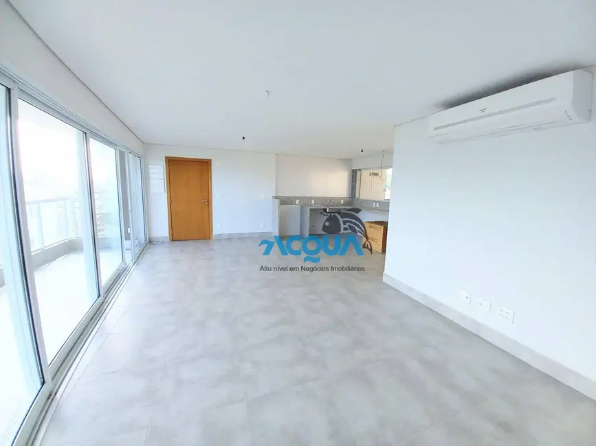 Foto 4 de Apartamento com 3 quartos à venda, 145m2 em Guaruja - SP