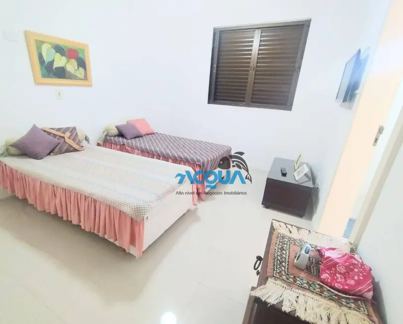 Foto 6 de Apartamento com 4 quartos à venda, 155m2 em Jardim Três Marias, Guaruja - SP