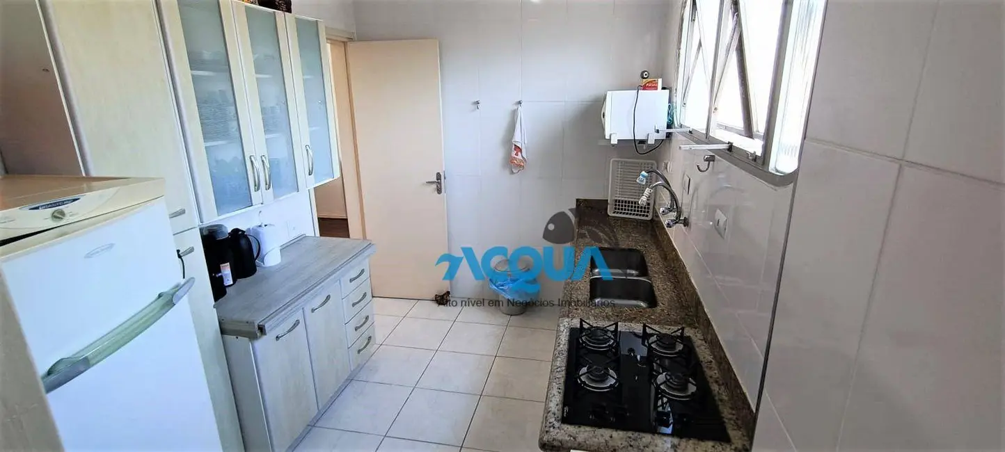 Apartamento com 3 quartos à venda, 136m2 em Guaruja - SP - imagem 3 Foto 3 de Apartamento com 3 quartos à venda, 136m2 em Guaruja - SP