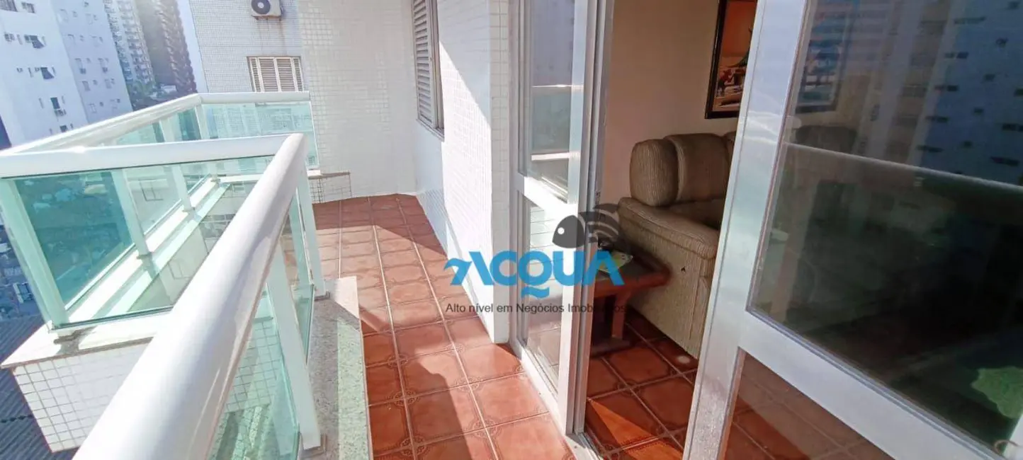 Foto 9 de Apartamento com 3 quartos à venda, 142m2 em Guaruja - SP