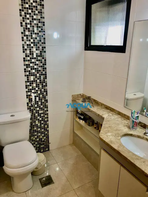 Foto 9 de Apartamento com 3 quartos à venda, 100m2 em Vila Luis Antônio, Guaruja - SP