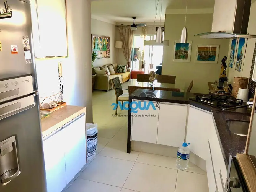 Foto 8 de Apartamento com 3 quartos à venda, 120m2 em Vila Luis Antônio, Guaruja - SP