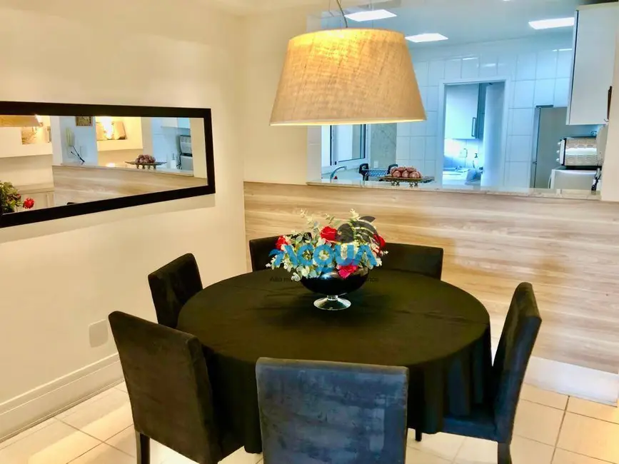 Foto 5 de Apartamento com 3 quartos à venda, 120m2 em Vila Luis Antônio, Guaruja - SP