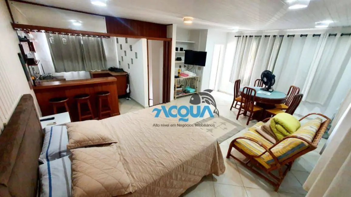 Foto 3 de Apartamento com 4 quartos à venda, 137m2 em Guaruja - SP