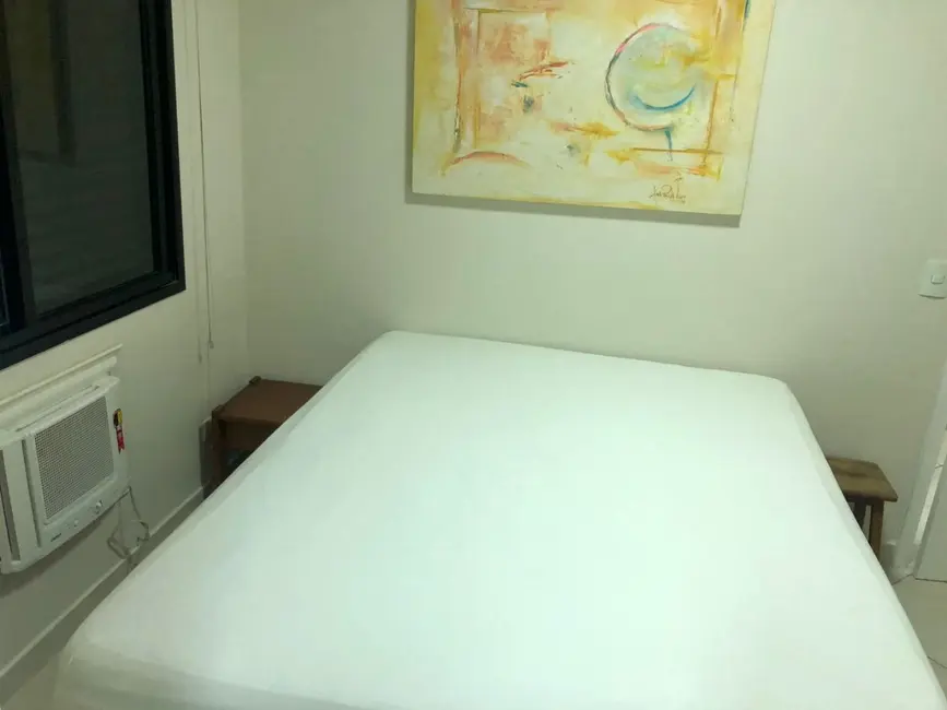 Foto 9 de Apartamento com 4 quartos à venda, 150m2 em Vila Luis Antônio, Guaruja - SP