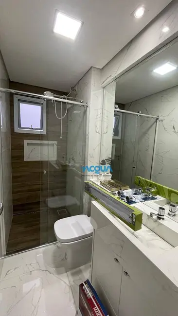 Foto 6 de Apartamento com 3 quartos à venda, 146m2 em Guaruja - SP