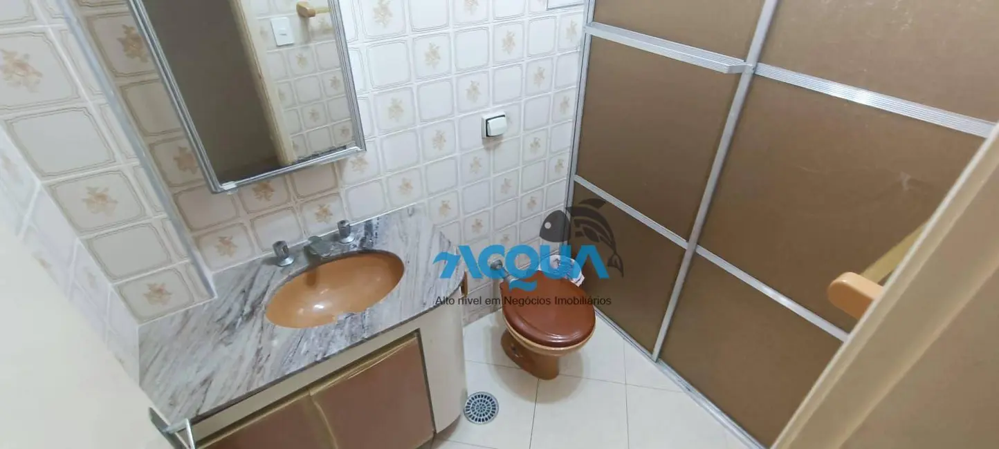 Foto 8 de Apartamento com 3 quartos à venda, 110m2 em Jardim Três Marias, Guaruja - SP