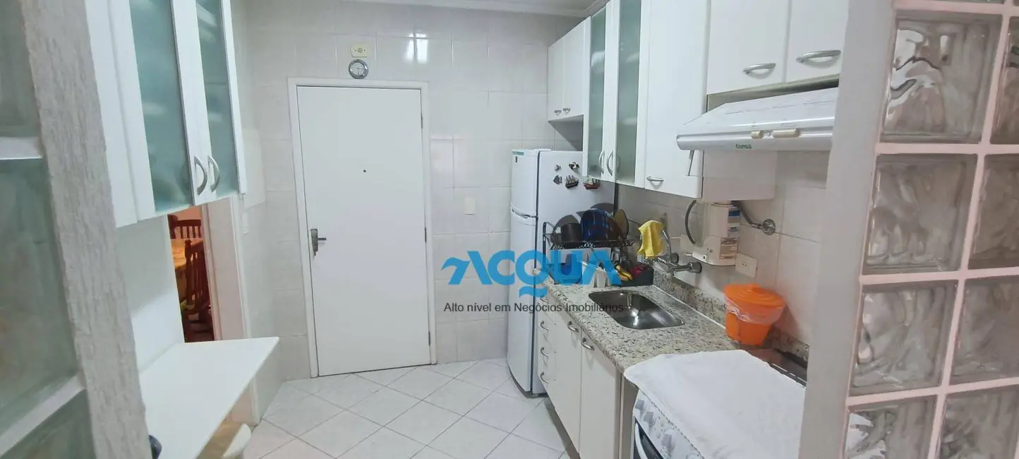 Foto 5 de Apartamento com 3 quartos à venda, 87m2 em Jardim Três Marias, Guaruja - SP