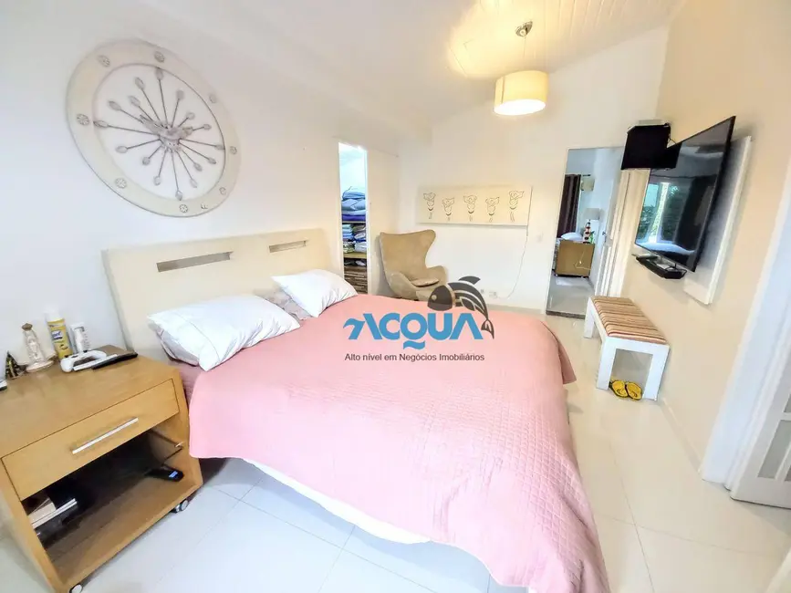 Foto 9 de Casa de Condomínio com 4 quartos à venda, 505m2 em Balneário Praia do Pernambuco, Guaruja - SP