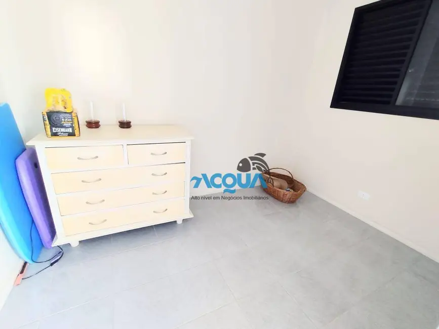 Foto 9 de Apartamento com 4 quartos à venda, 110m2 em Jardim Três Marias, Guaruja - SP