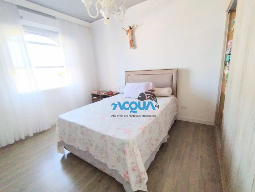 Apartamento com 3 quartos à venda, 70m2 em Jardim Três Marias, Guaruja - SP - imagem 5 Foto 5 de Apartamento com 3 quartos à venda, 70m2 em Jardim Três Marias, Guaruja - SP