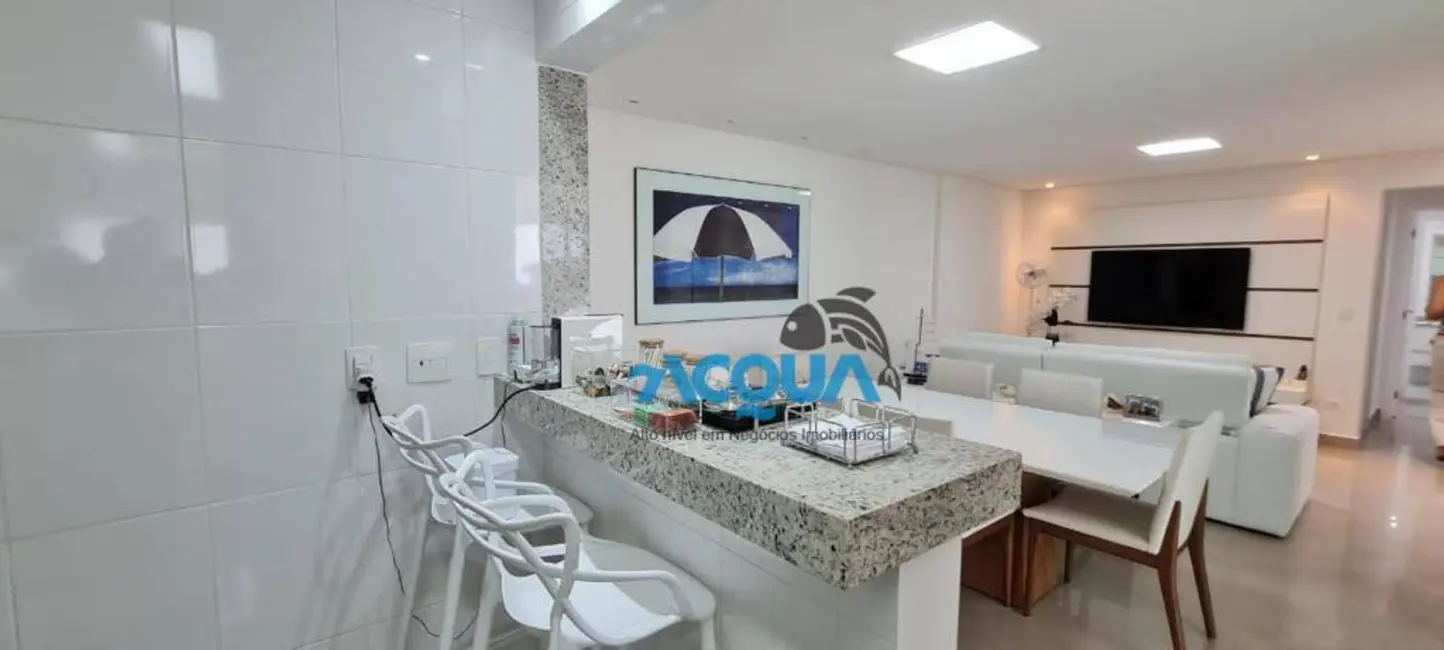Cobertura com 3 quartos à venda, 228m2 em Pitangueiras, Guaruja - SP - imagem 3 Foto 3 de Cobertura com 3 quartos à venda, 228m2 em Pitangueiras, Guaruja - SP