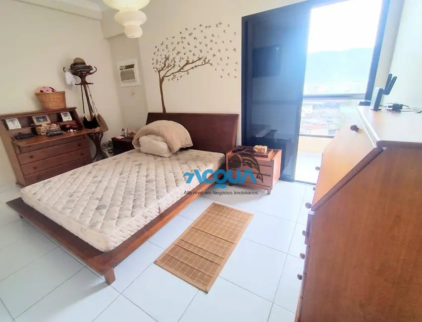 Foto 6 de Apartamento com 3 quartos à venda, 90m2 em Guaruja - SP