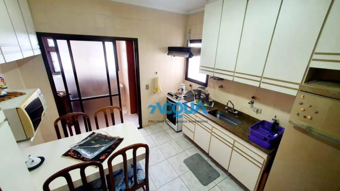 Apartamento com 3 quartos à venda, 150m2 em Enseada, Guaruja - SP - imagem 3 Foto 3 de Apartamento com 3 quartos à venda, 150m2 em Enseada, Guaruja - SP