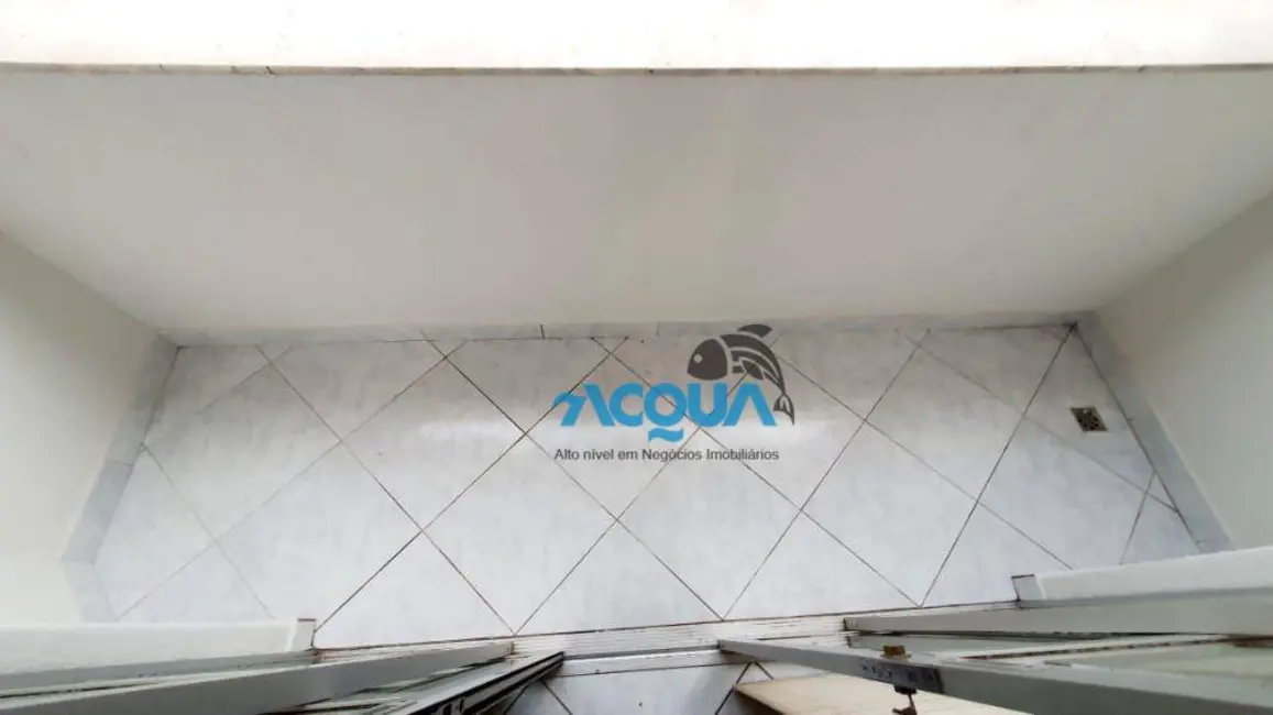 Foto 7 de Apartamento com 2 quartos à venda, 80m2 em Jardim Três Marias, Guaruja - SP