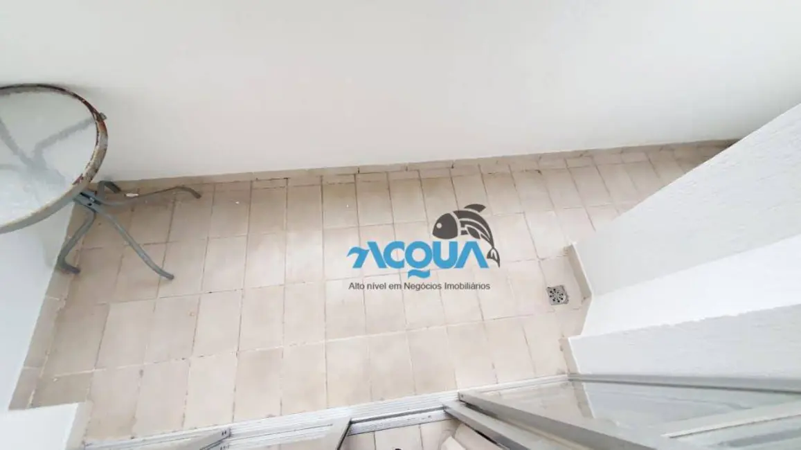 Foto 9 de Apartamento com 2 quartos à venda, 80m2 em Jardim Três Marias, Guaruja - SP