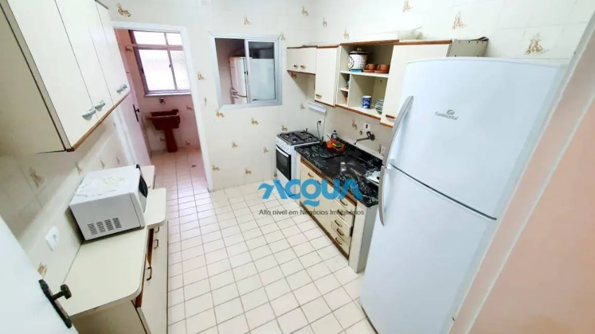 Foto 3 de Apartamento com 2 quartos à venda, 80m2 em Jardim Três Marias, Guaruja - SP