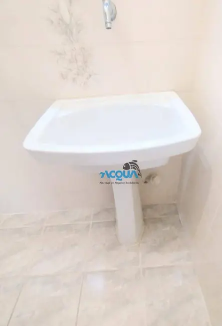 Foto 9 de Apartamento com 2 quartos à venda, 70m2 em Jardim Virgínia, Guaruja - SP