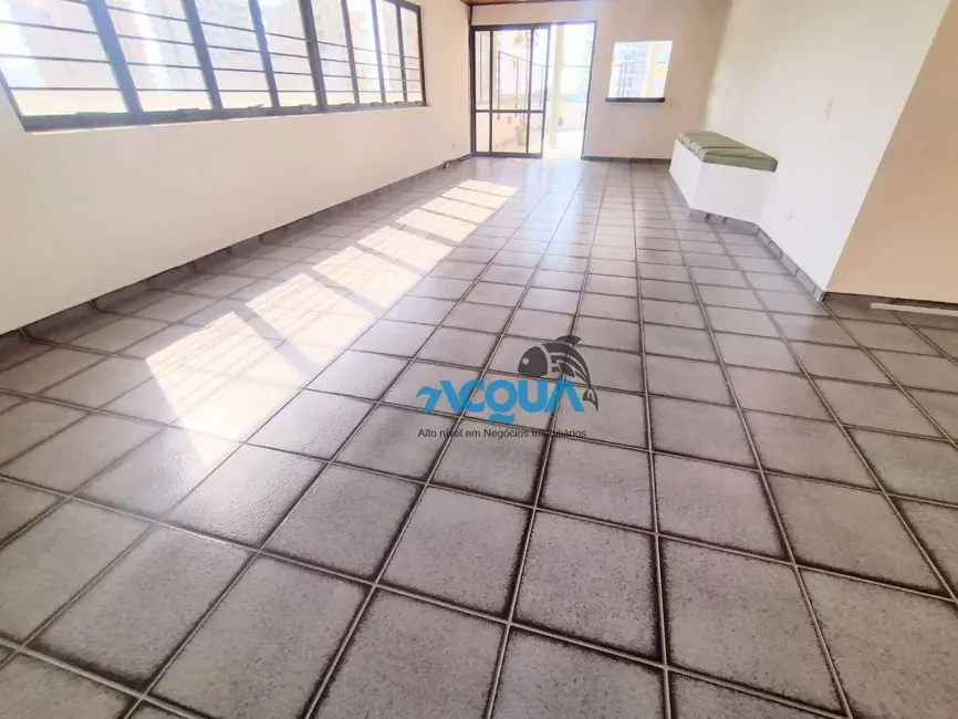 Cobertura com 4 quartos à venda, 250m2 em Guaruja - SP - imagem 3 Foto 3 de Cobertura com 4 quartos à venda, 250m2 em Guaruja - SP