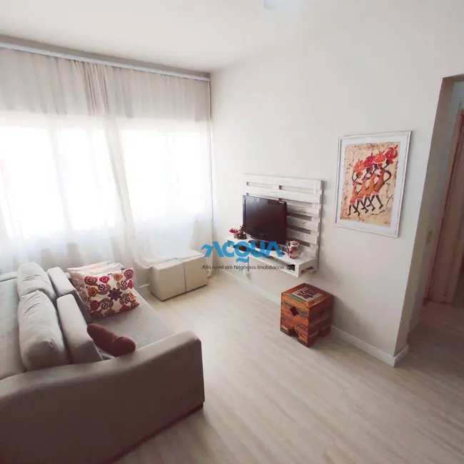 Apartamento com 1 quarto à venda, 56m2 em Jardim Três Marias, Guaruja - SP - imagem 3 Foto 3 de Apartamento com 1 quarto à venda, 56m2 em Jardim Três Marias, Guaruja - SP