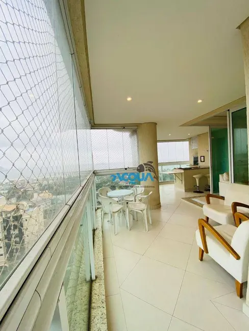 Foto 9 de Apartamento com 3 quartos à venda, 193m2 em Guaruja - SP