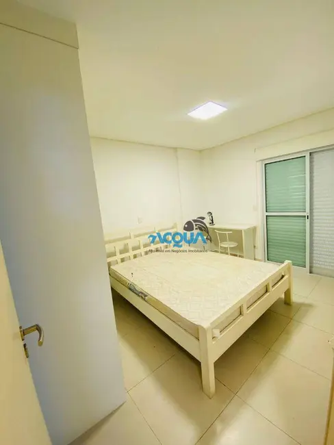 Foto 6 de Apartamento com 3 quartos à venda, 193m2 em Guaruja - SP