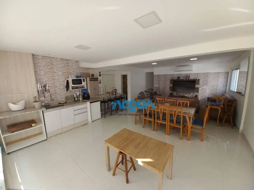 Foto 2 de Apartamento com 3 quartos à venda, 148m2 em Guaruja - SP