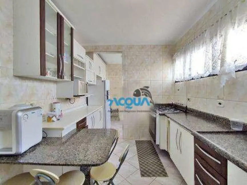 Apartamento com 3 quartos à venda, 150m2 em Jardim Las Palmas, Guaruja - SP - imagem 4 Foto 4 de Apartamento com 3 quartos à venda, 150m2 em Jardim Las Palmas, Guaruja - SP