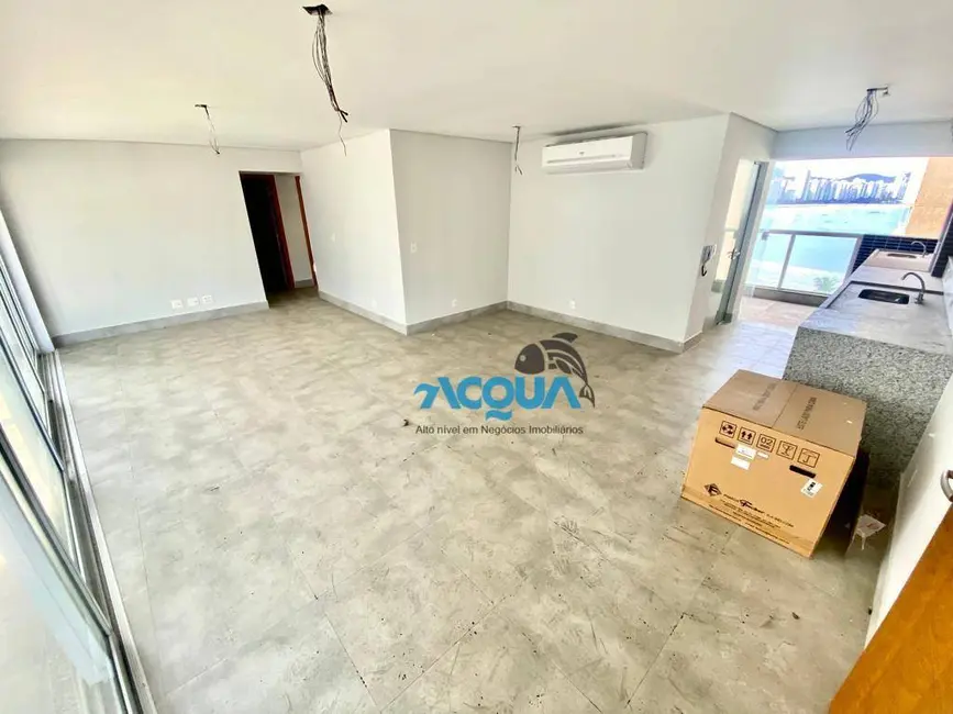 Apartamento com 3 quartos à venda, 146m2 em Guaruja - SP - imagem 4 Foto 4 de Apartamento com 3 quartos à venda, 146m2 em Guaruja - SP