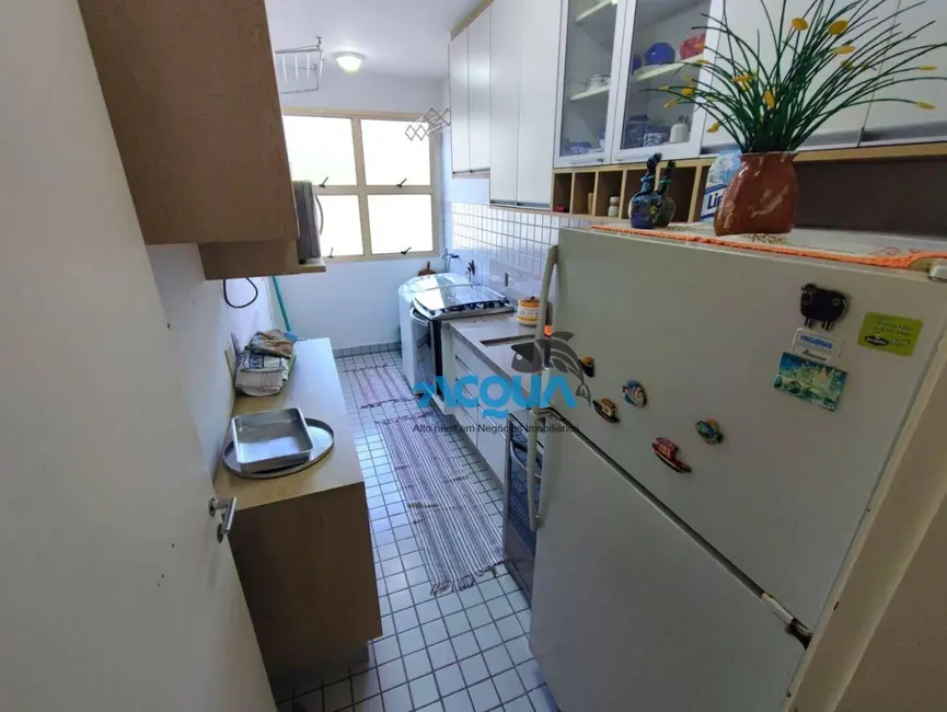 Foto 3 de Apartamento com 2 quartos à venda, 63m2 em Parque Enseada, Guaruja - SP