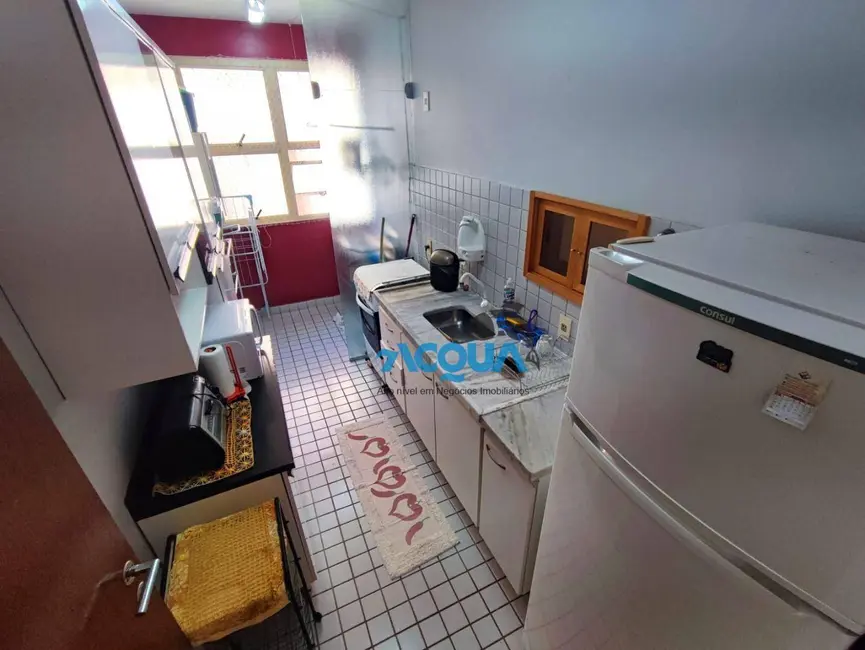 Foto 3 de Apartamento com 2 quartos à venda, 63m2 em Parque Enseada, Guaruja - SP