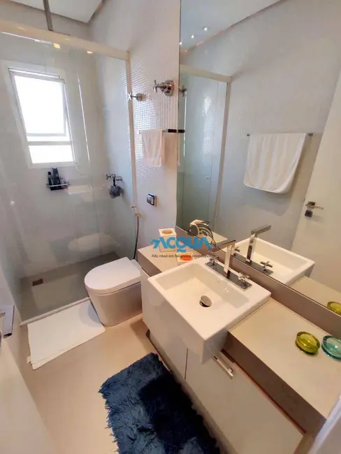 Foto 7 de Apartamento com 3 quartos à venda, 115m2 em Guaruja - SP