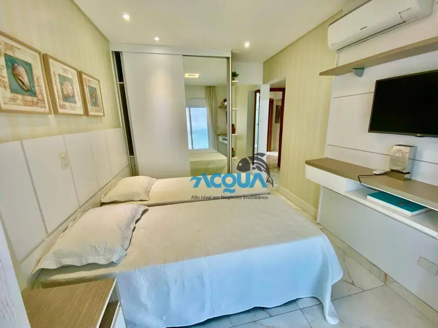 Foto 6 de Apartamento com 3 quartos à venda, 135m2 em Barra Funda, Guaruja - SP