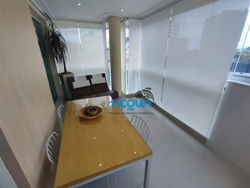 Apartamento com 4 quartos à venda, 180m2 em Guaruja - SP - imagem 5 Foto 5 de Apartamento com 4 quartos à venda, 180m2 em Guaruja - SP