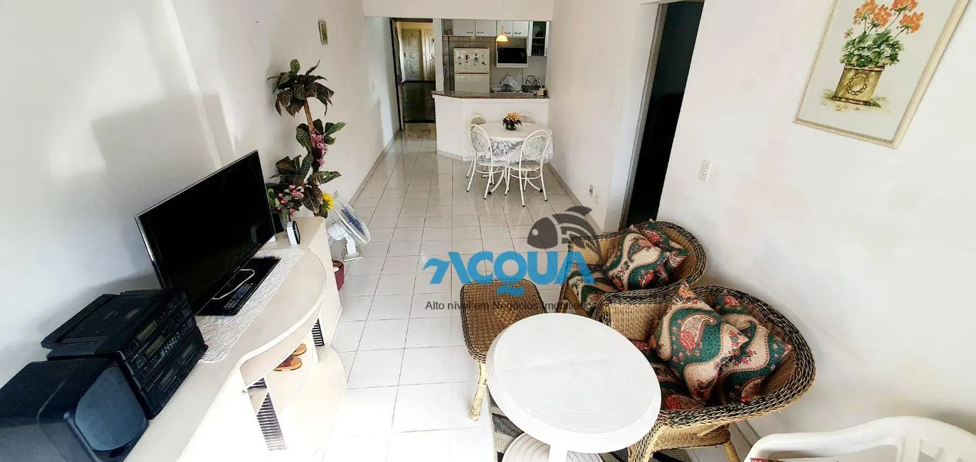 Foto 2 de Apartamento com 2 quartos à venda, 85m2 em Guaruja - SP